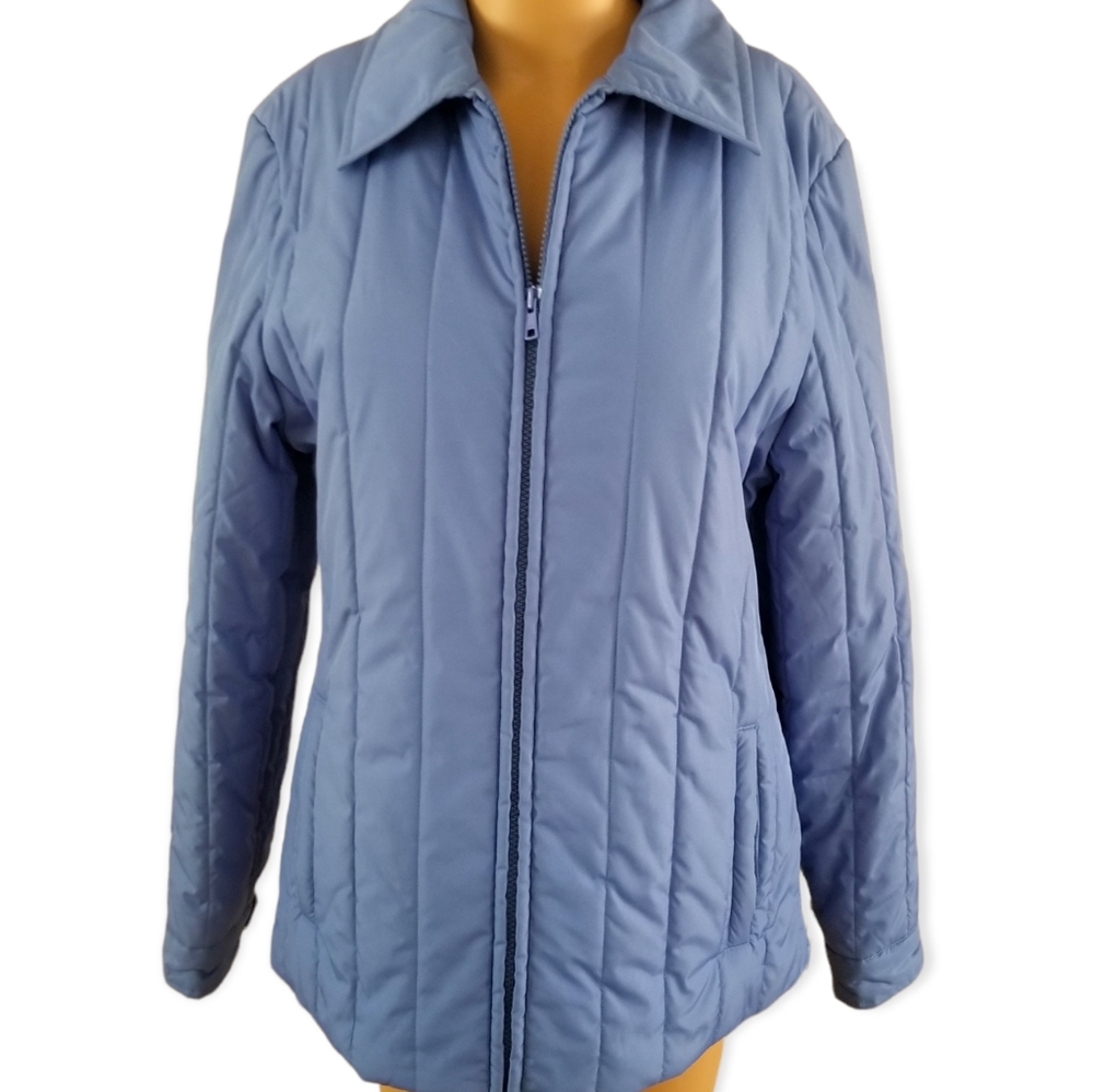 J. Crew light to medium weight quilted winter jacket in periwinkle blue. Sz M